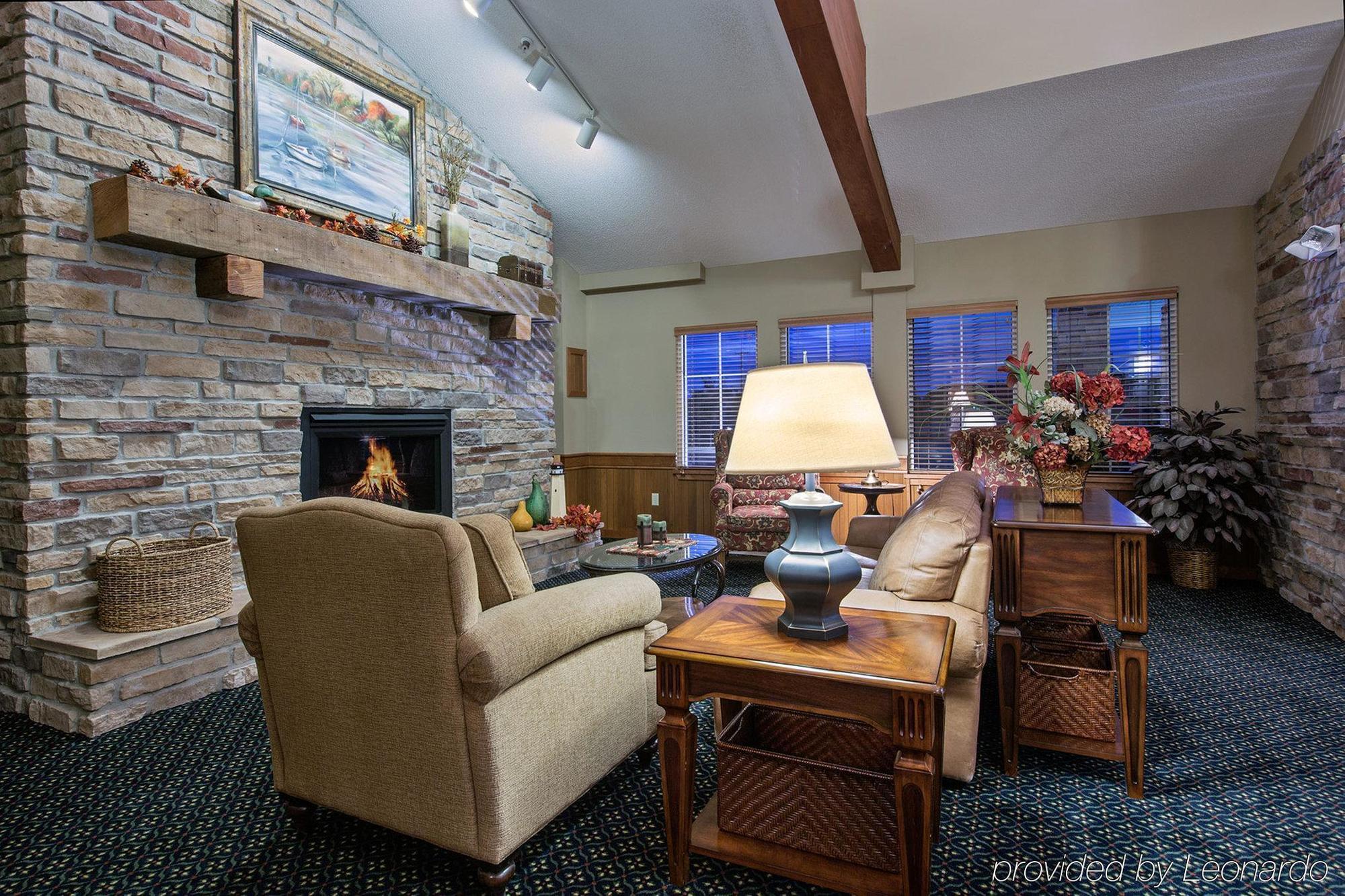 Amerivu Inn And Suites - Waconia المظهر الخارجي الصورة
