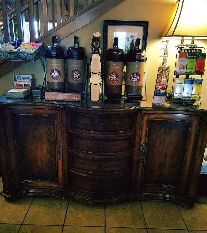 Amerivu Inn And Suites - Waconia المظهر الخارجي الصورة