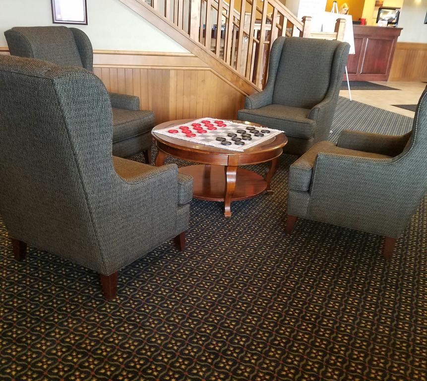 Amerivu Inn And Suites - Waconia المظهر الخارجي الصورة