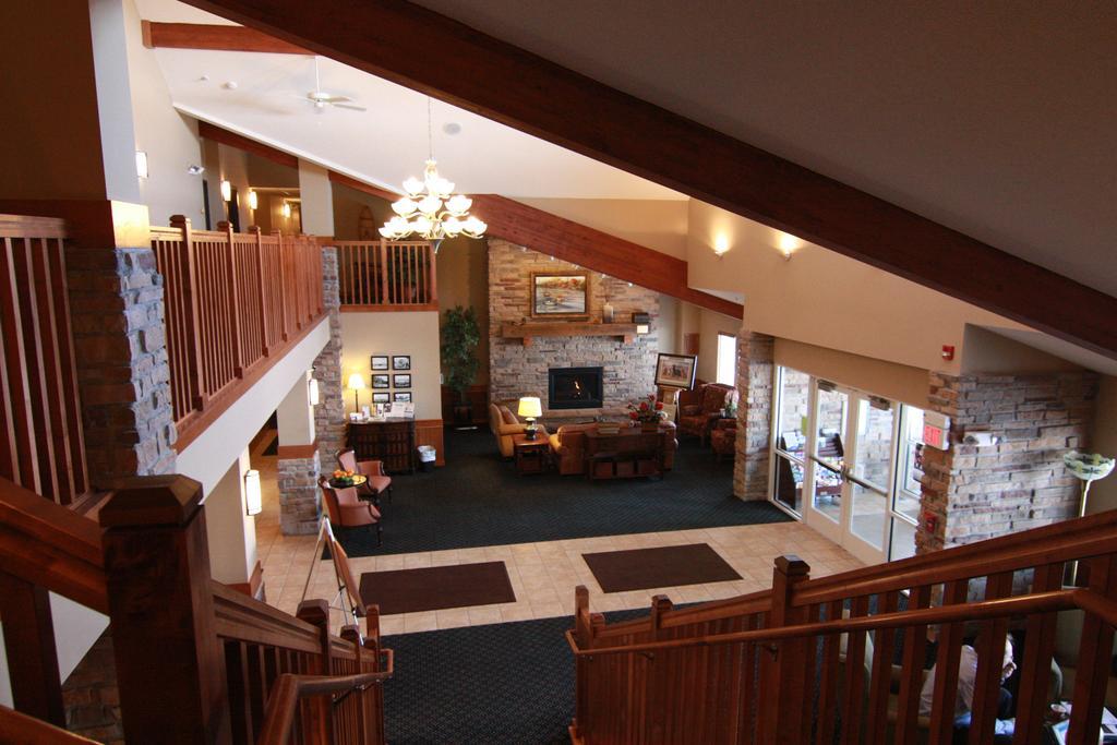 Amerivu Inn And Suites - Waconia المظهر الخارجي الصورة