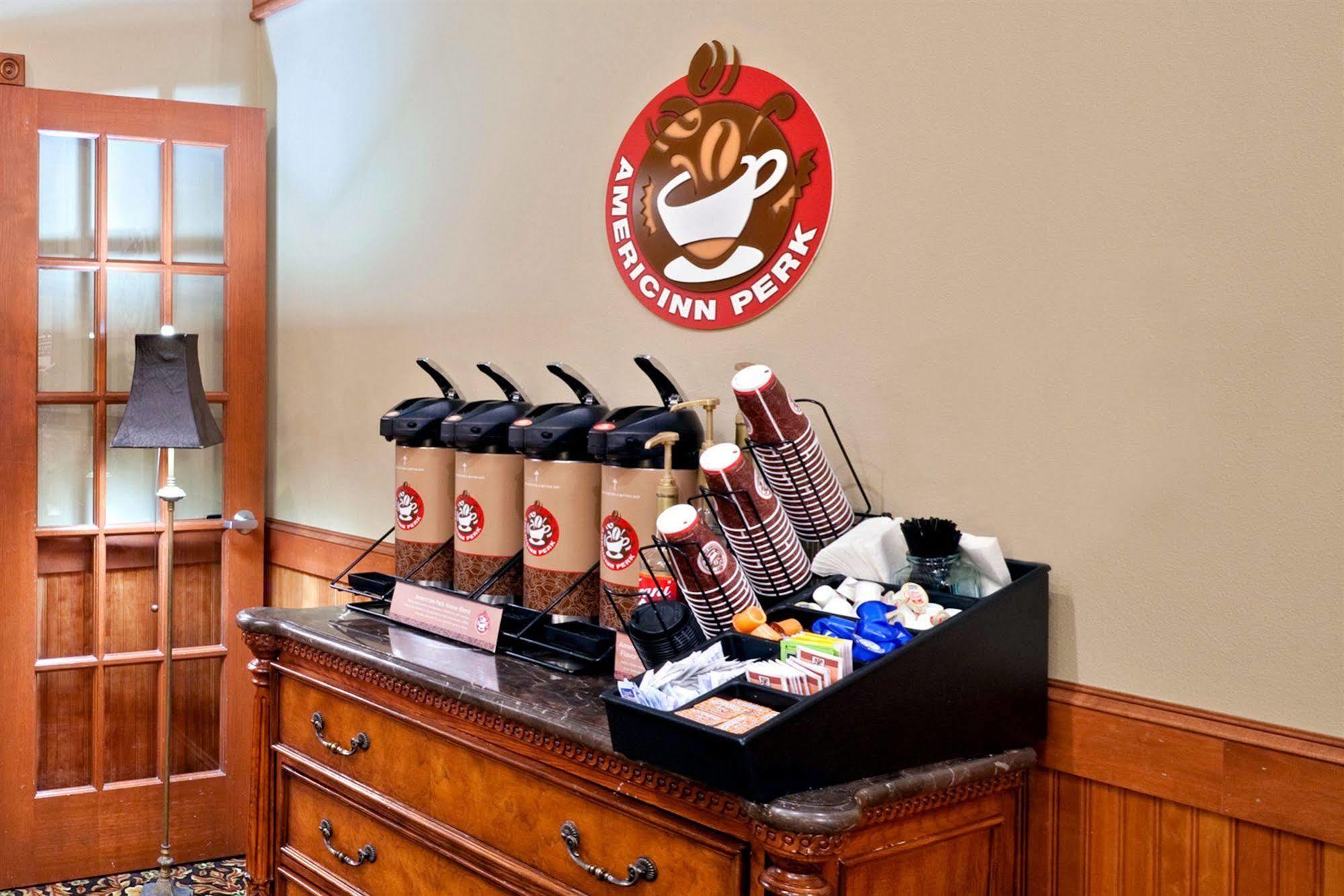 Amerivu Inn And Suites - Waconia المظهر الخارجي الصورة