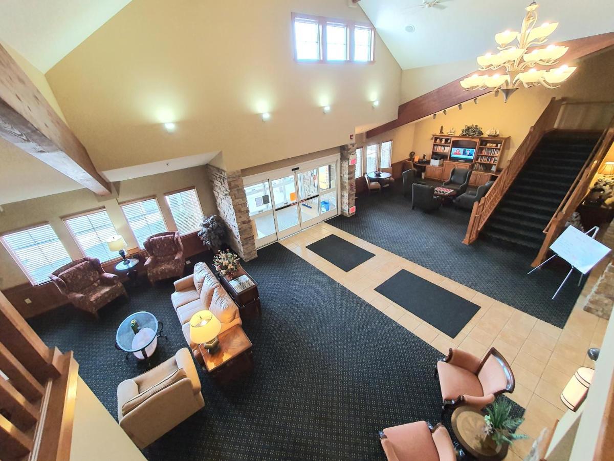 Amerivu Inn And Suites - Waconia المظهر الخارجي الصورة