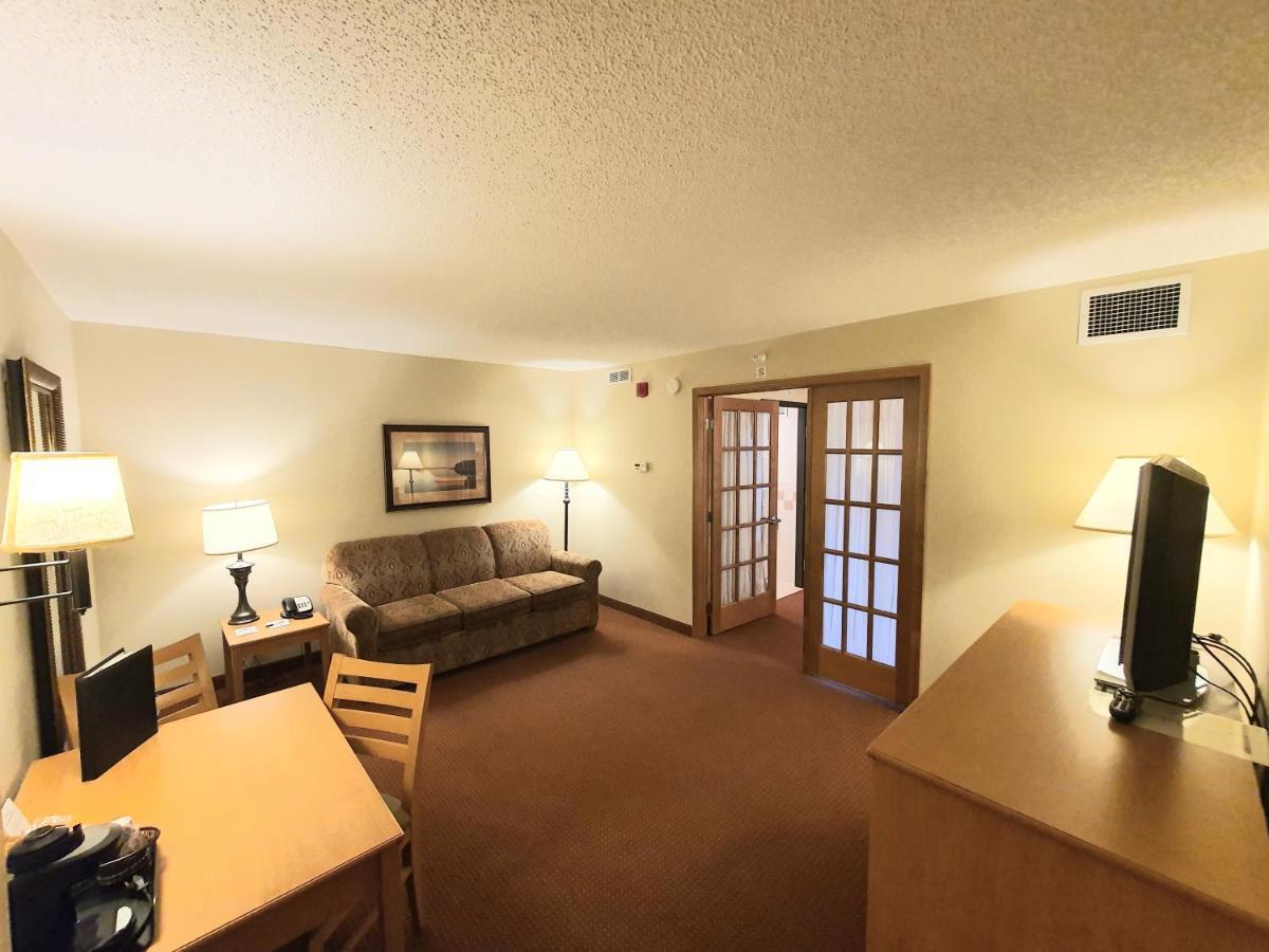 Amerivu Inn And Suites - Waconia المظهر الخارجي الصورة