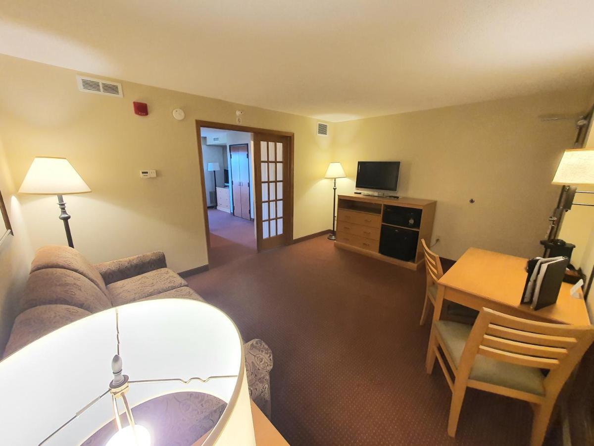 Amerivu Inn And Suites - Waconia المظهر الخارجي الصورة